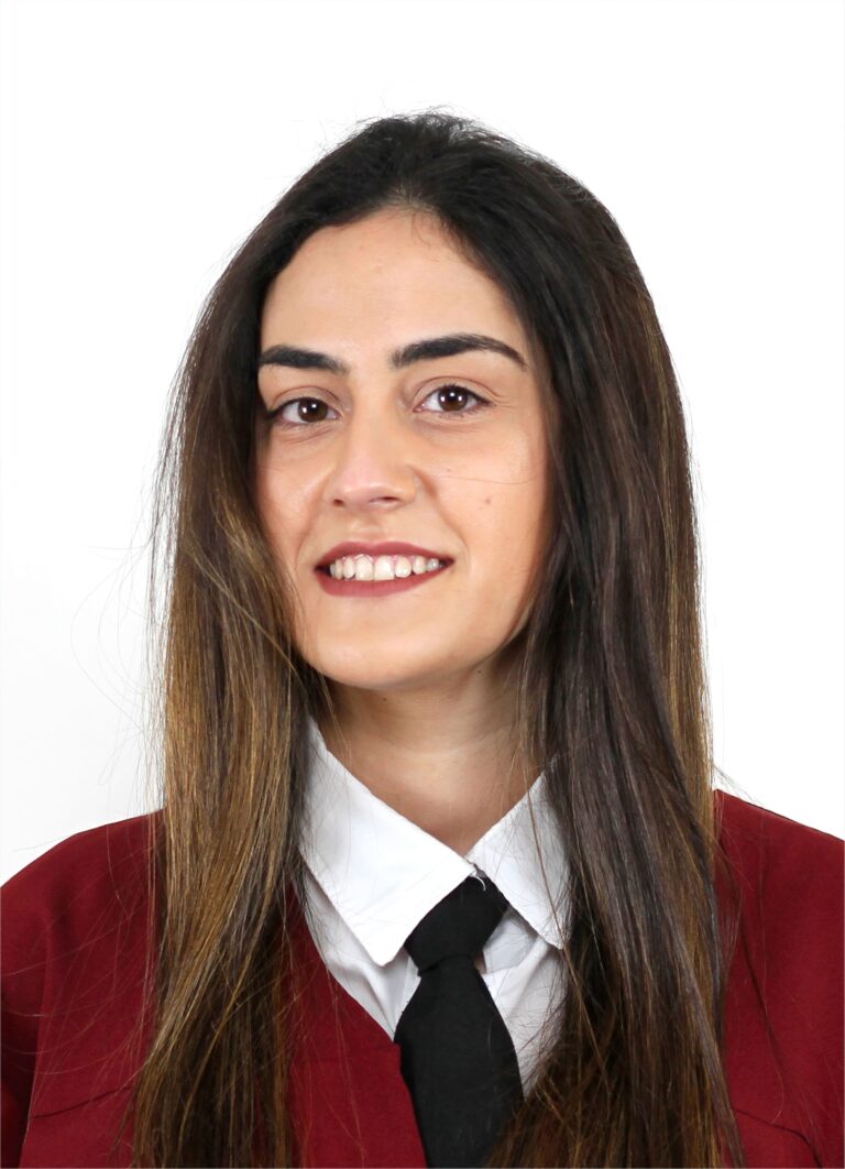 Seldas Dominguez Sandra FOTO COMPRIMIDA 768x1062
