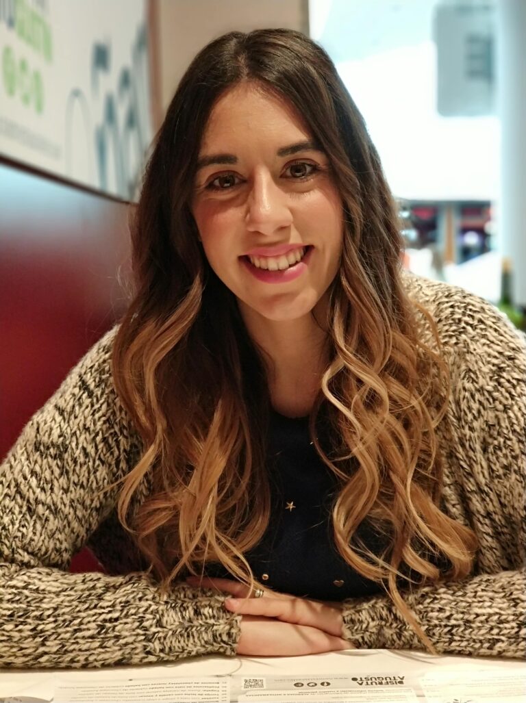 Foto profesional min 768x1027